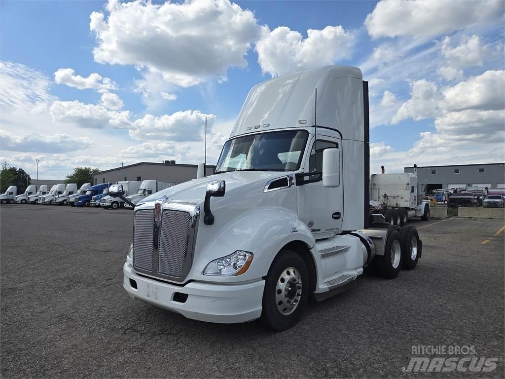 Kenworth T680 Sattelzugmaschinen