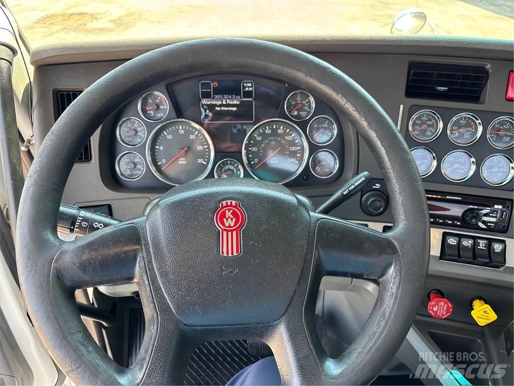 Kenworth T680 Andere Fahrzeuge