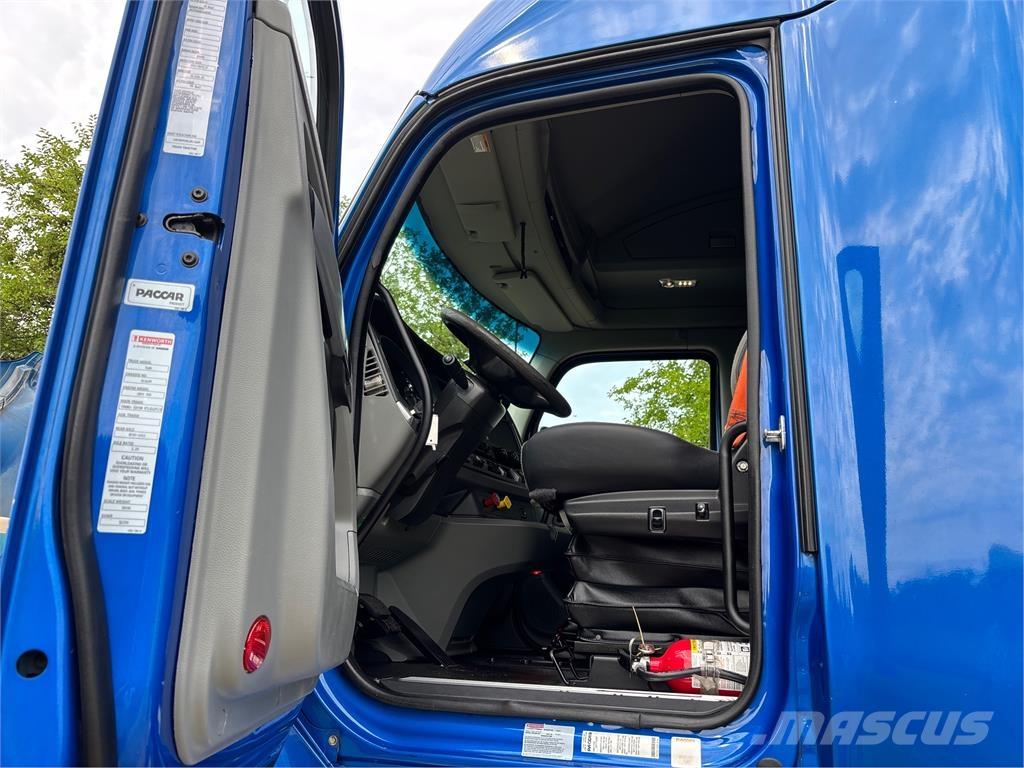 Kenworth T680 Andere Fahrzeuge