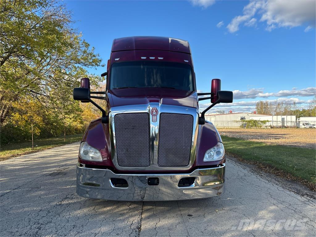 Kenworth T680 Andere Fahrzeuge