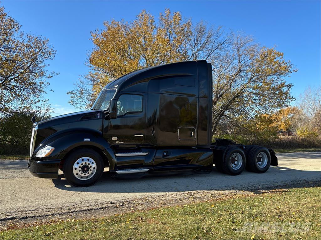 Kenworth T680 Sattelzugmaschinen