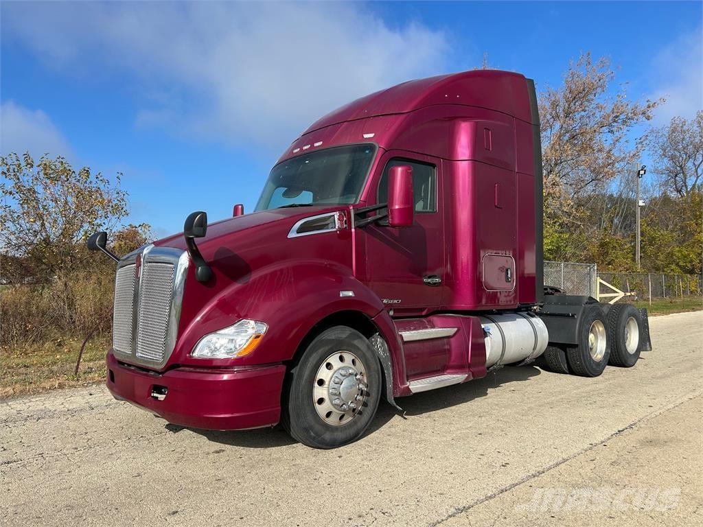 Kenworth T680 Andere Fahrzeuge