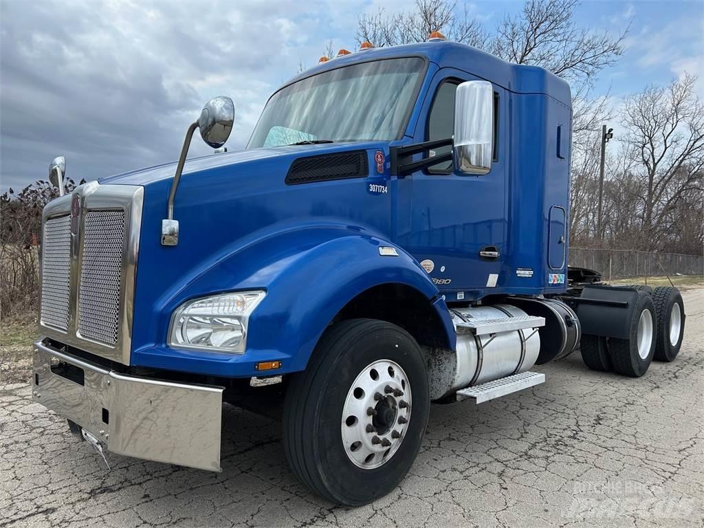Kenworth T880 Sattelzugmaschinen