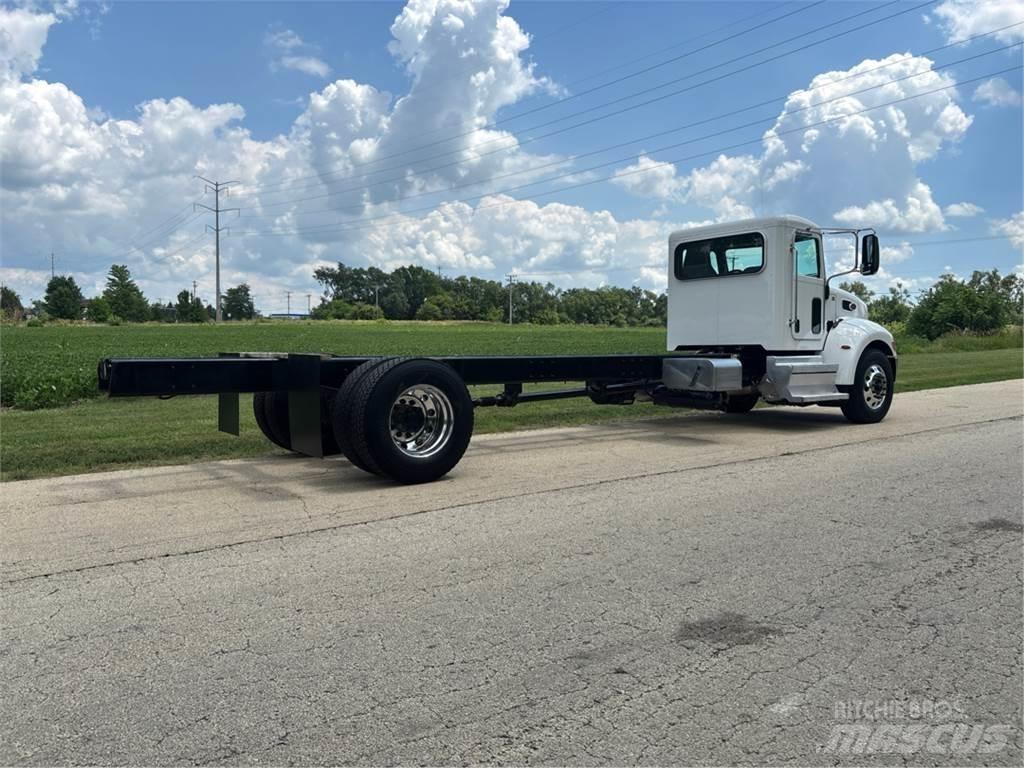 Peterbilt 337 Wechselfahrgestell