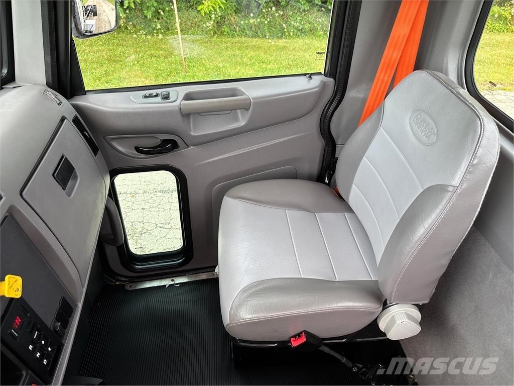 Peterbilt 337 Andere Fahrzeuge