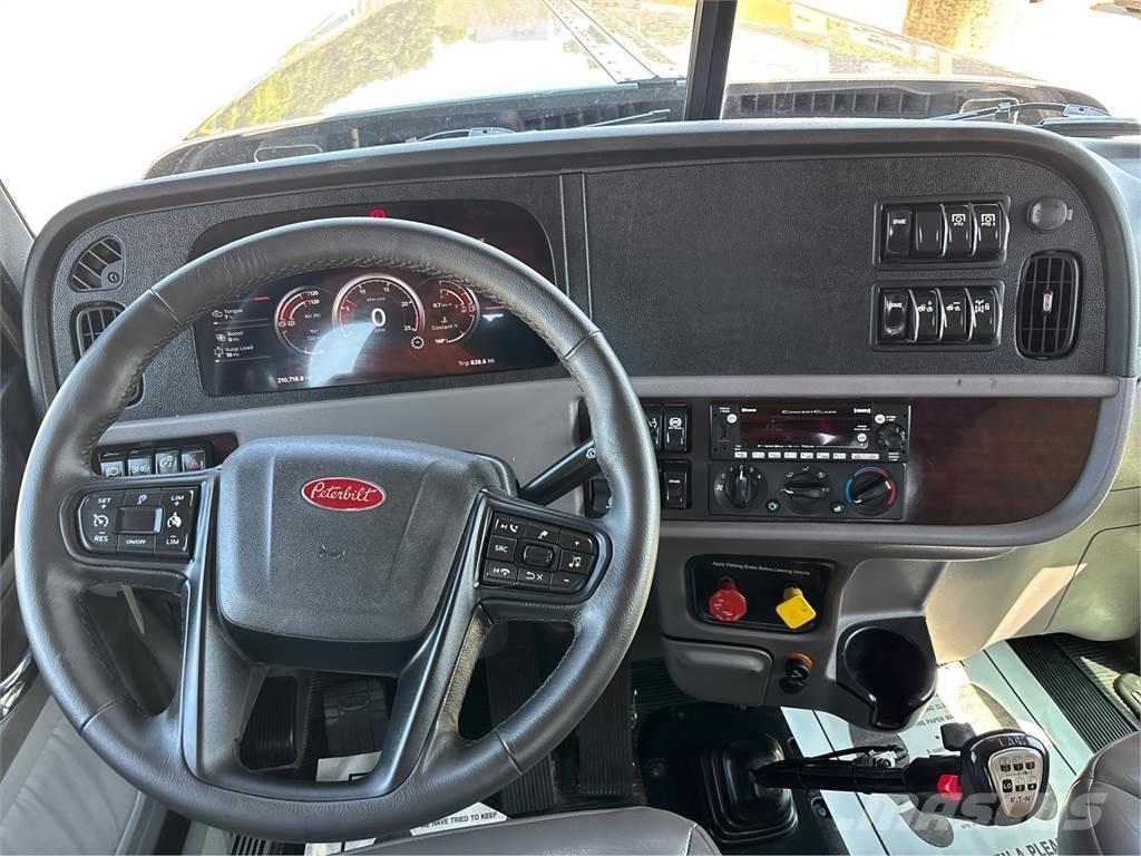 Peterbilt 389 Andere Fahrzeuge