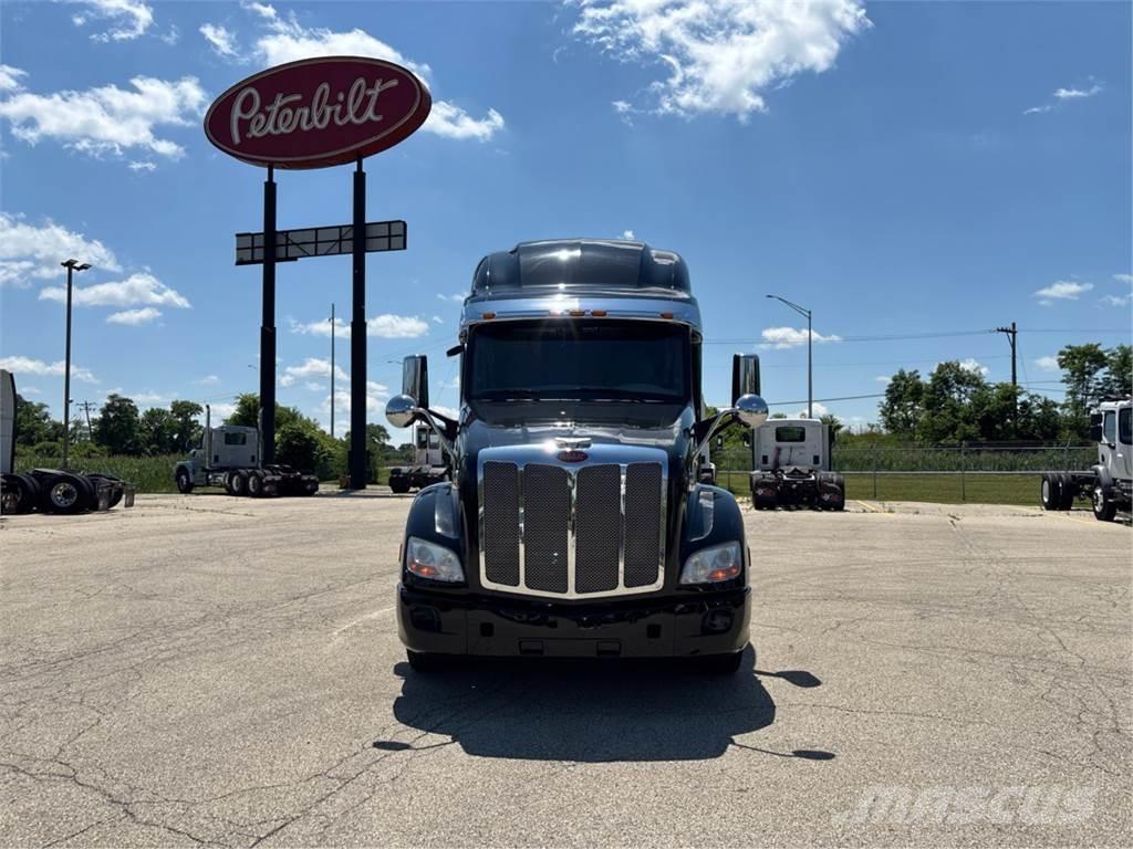 Peterbilt 579 Andere Fahrzeuge