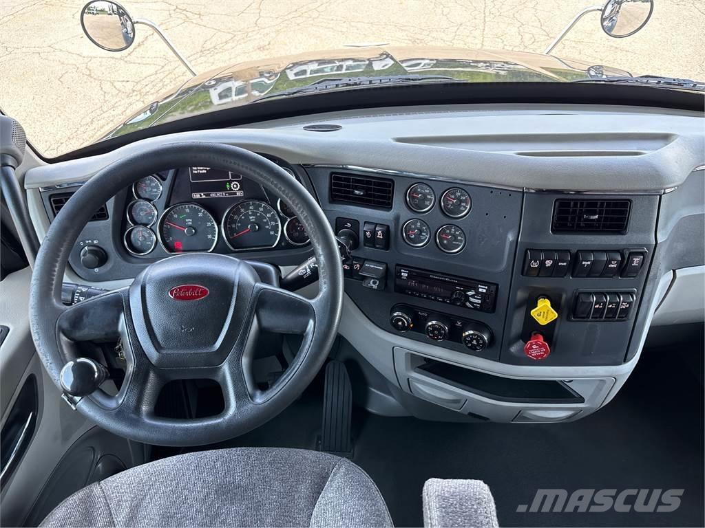 Peterbilt 579 Andere Fahrzeuge