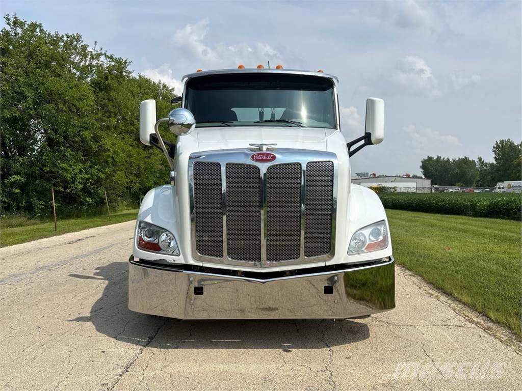 Peterbilt 579 Andere Fahrzeuge