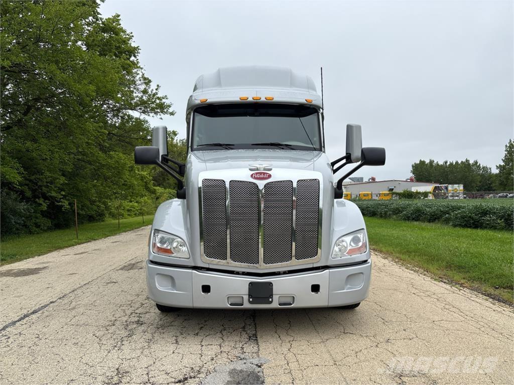 Peterbilt 579 Andere Fahrzeuge