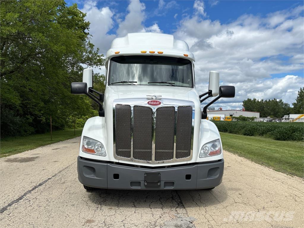 Peterbilt 579 Andere Fahrzeuge
