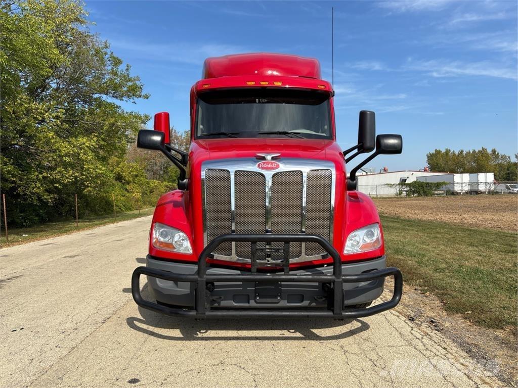 Peterbilt 579 Andere Fahrzeuge