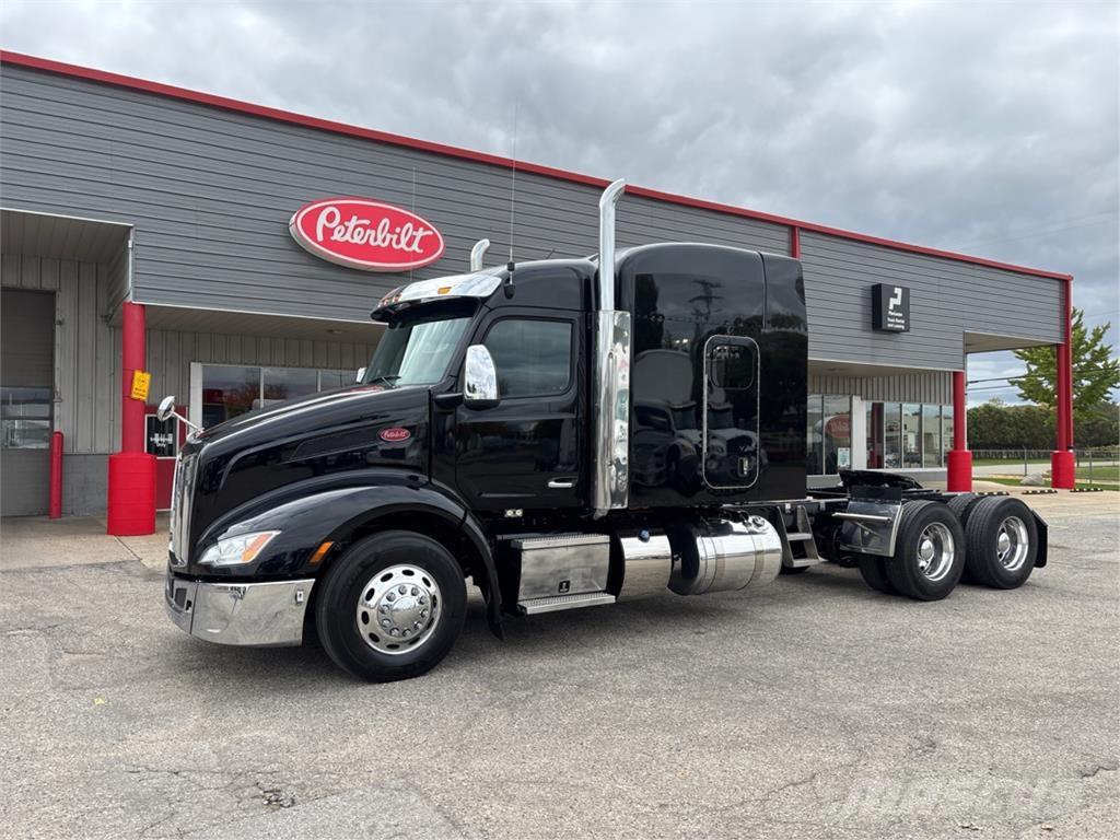 Peterbilt 579 Andere Fahrzeuge