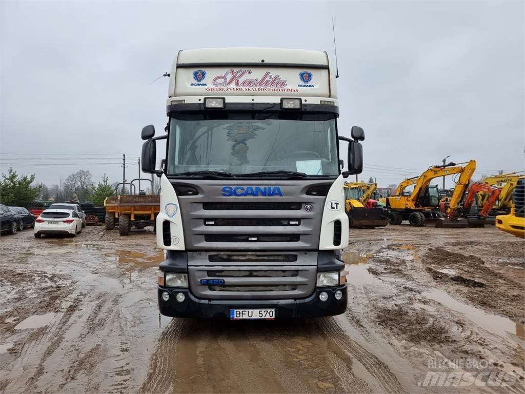Scania R420 Sattelzugmaschinen