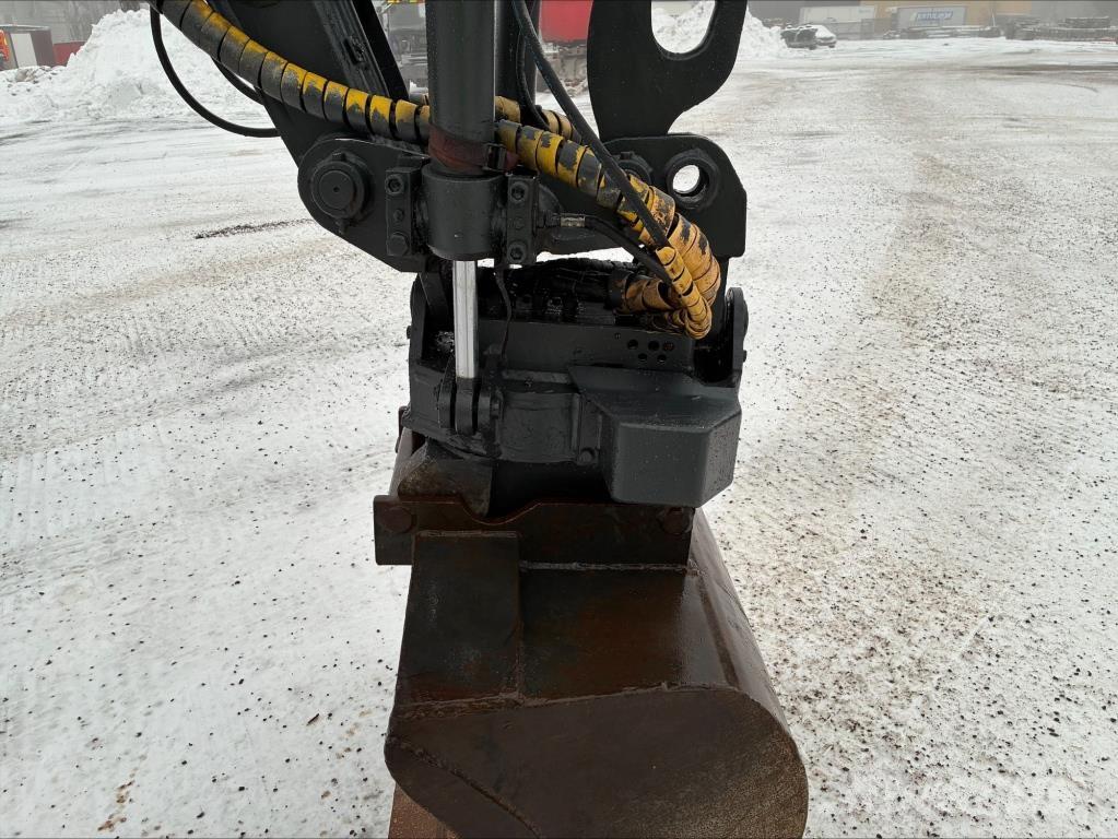 Lännen 860C Baggerlader