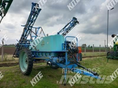 Berthoud V SUP 25 Anhängespritzen