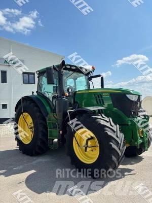 John Deere 6215R Traktoren