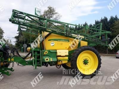 John Deere 740/21M Anhängespritzen