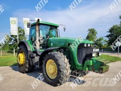 John Deere 8220 Traktoren