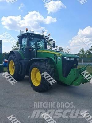 John Deere 8400R Traktoren