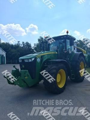 John Deere 8400R Traktoren