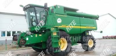 John Deere 9880i STS Mähdrescher
