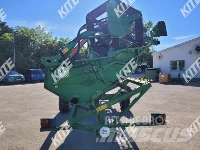 John Deere W540 2WD Mähdrescher