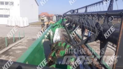 John Deere W540 2WD Mähdrescher