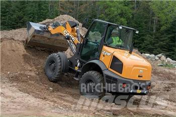CASE 221F Radlader