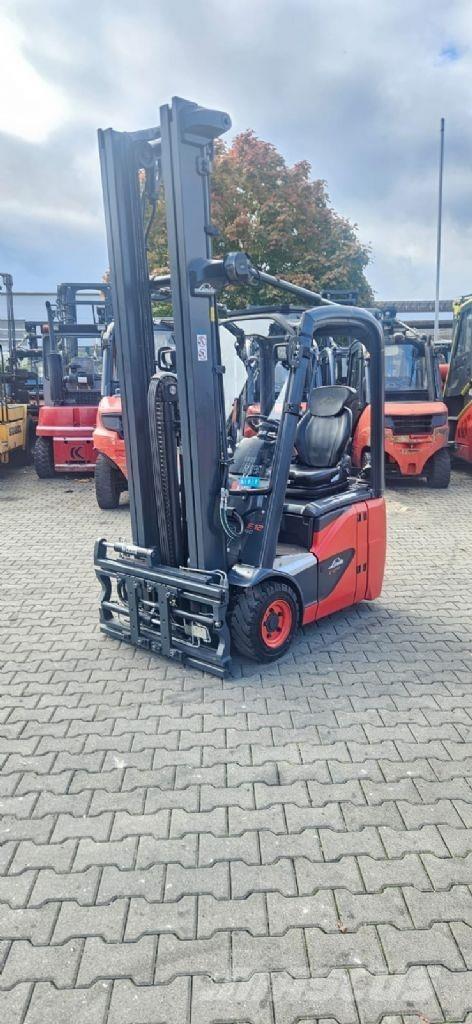 Linde E 12-02 Elektrostapler