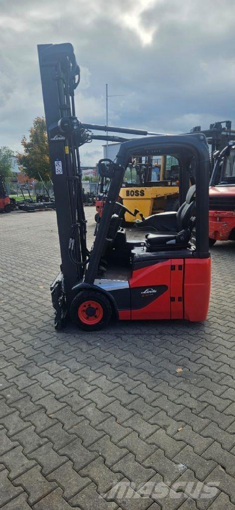 Linde E 12-02 Elektrostapler