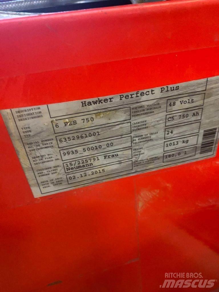Linde E 18 L-02 Elektrostapler