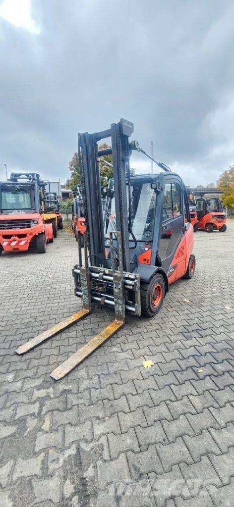 Linde H 30 D-02 Dieselstapler