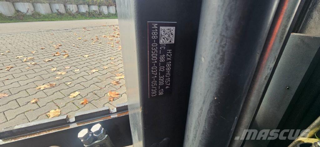 Linde H 30 T-02 Gasstapler