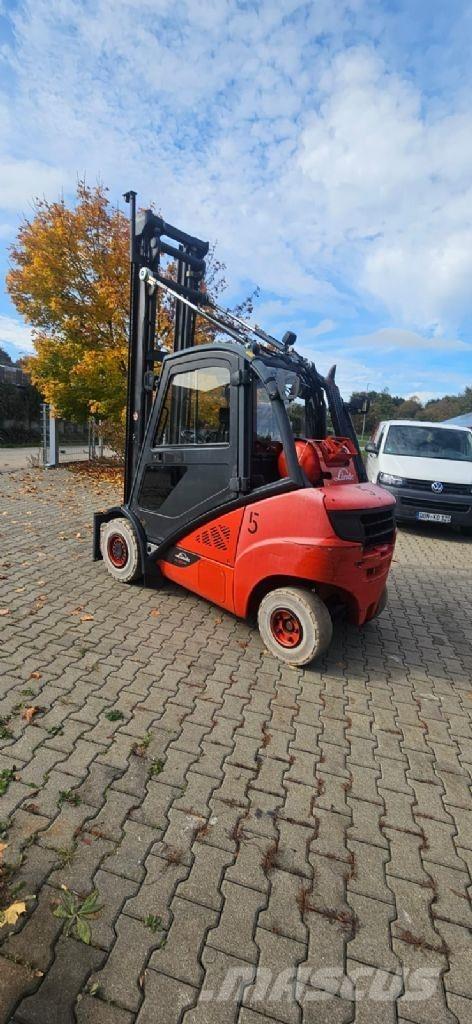 Linde H 30 T-02 Gasstapler