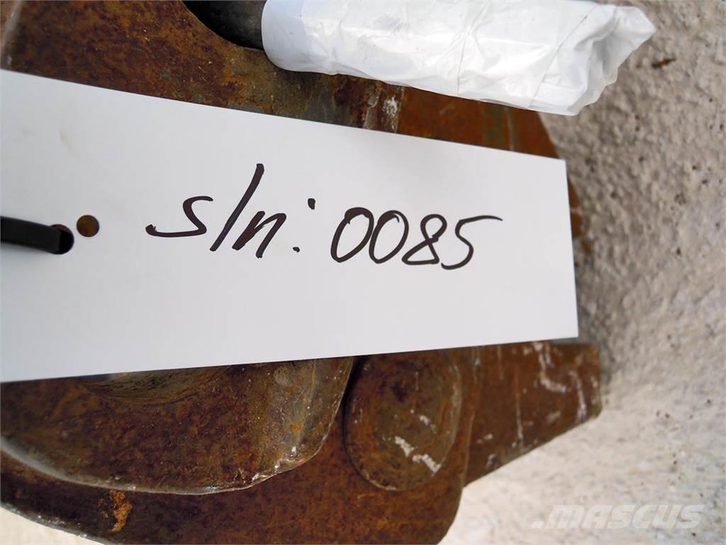  BRZA SPOJKA raspon 180mm Sonstige Baumaschinen
