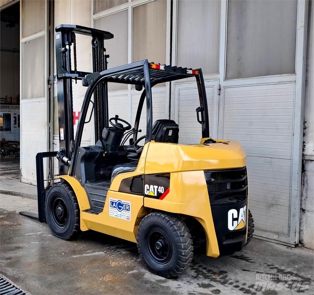CAT DP40NT Dieselstapler