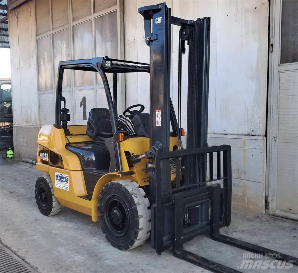 CAT DP40NT Dieselstapler