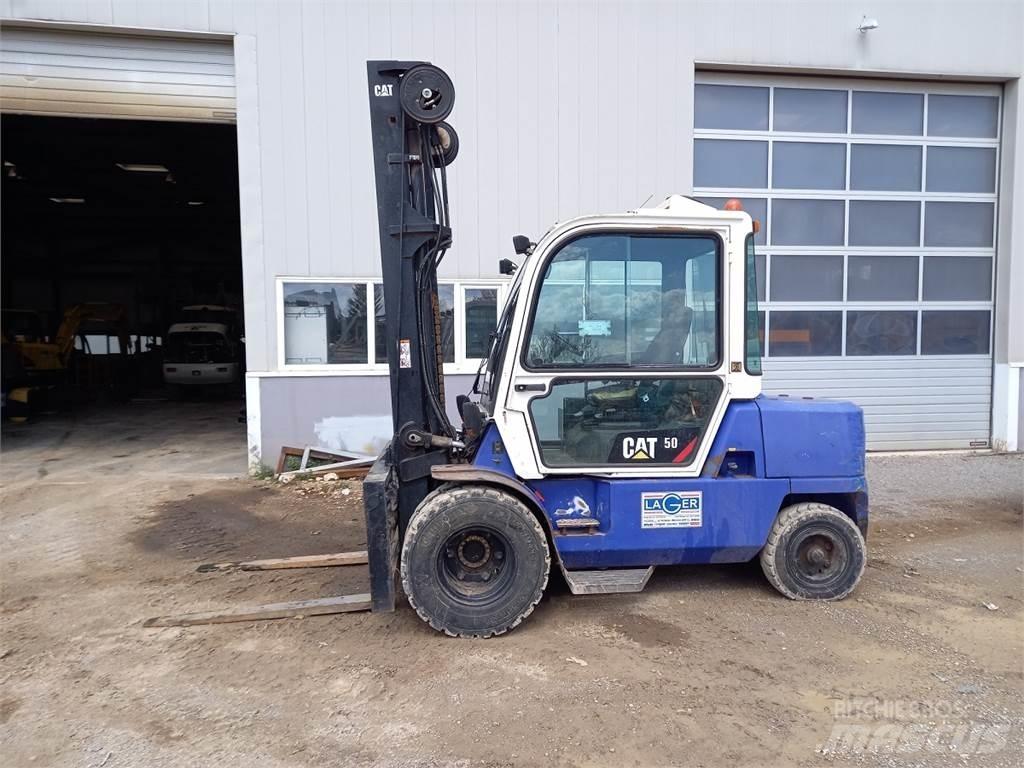 CAT DP50K 2 Dieselstapler