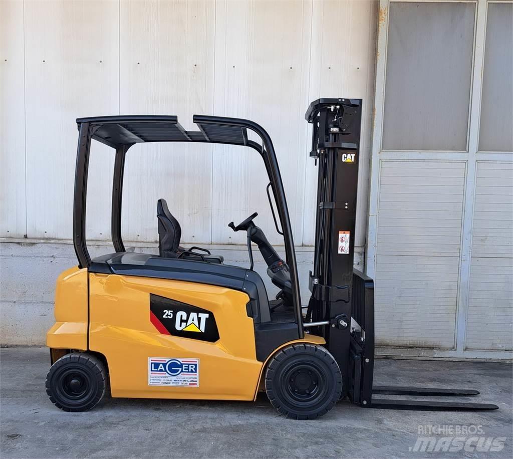 CAT EP25N Elektrostapler