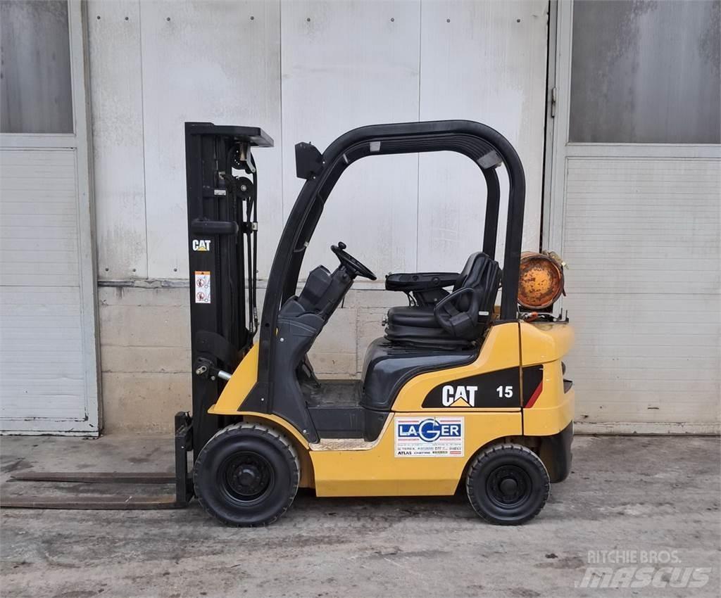 CAT GP15N Gasstapler