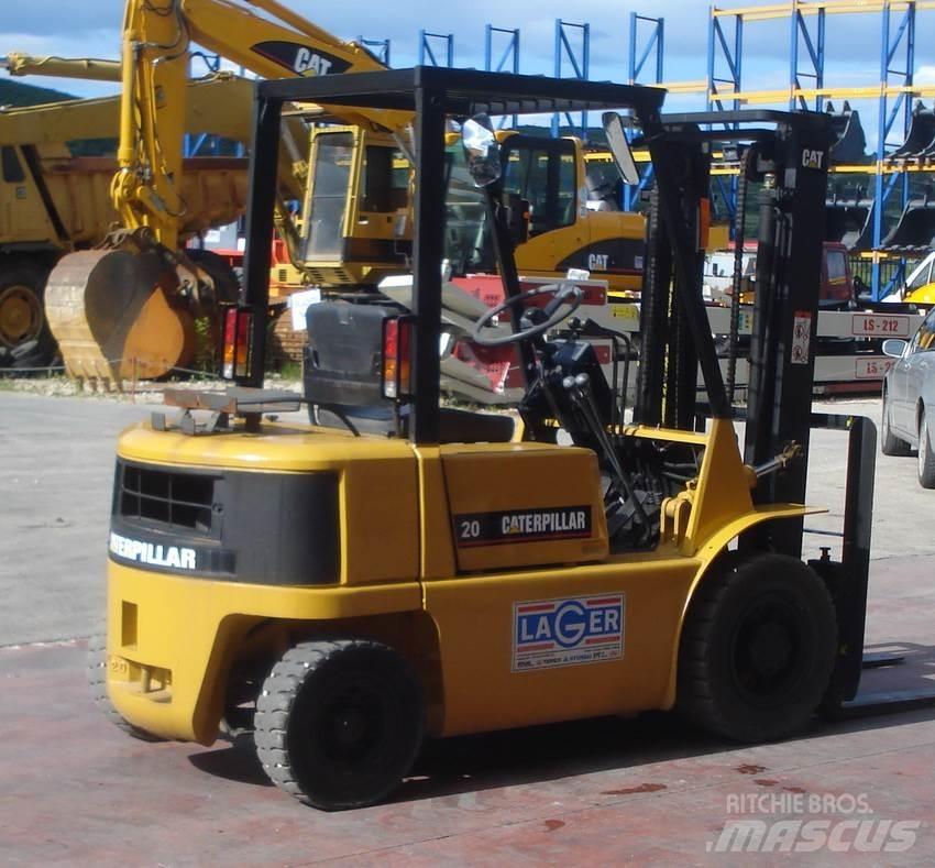 CAT GP20 Gasstapler