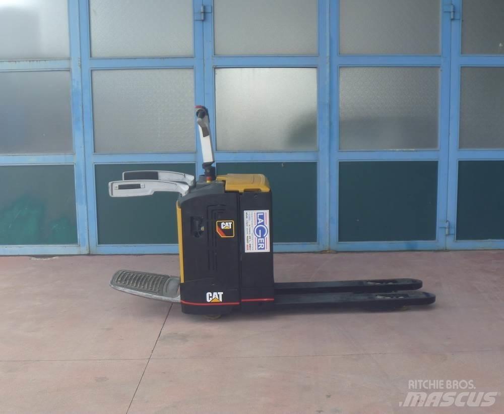 CAT NPV20N Niedergabelstapler