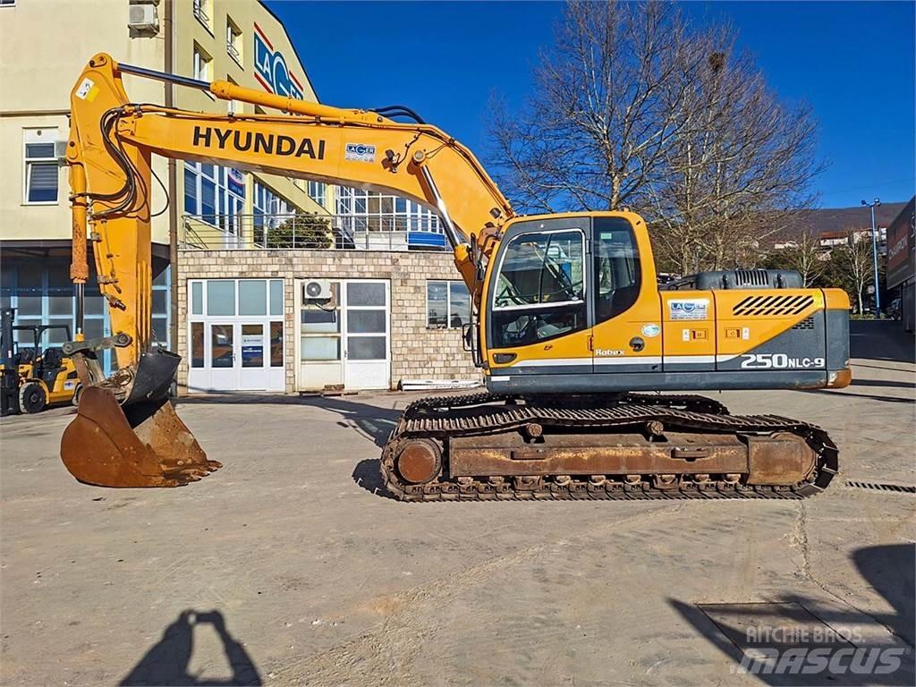 Hyundai R250NLC-9 Raupenbagger