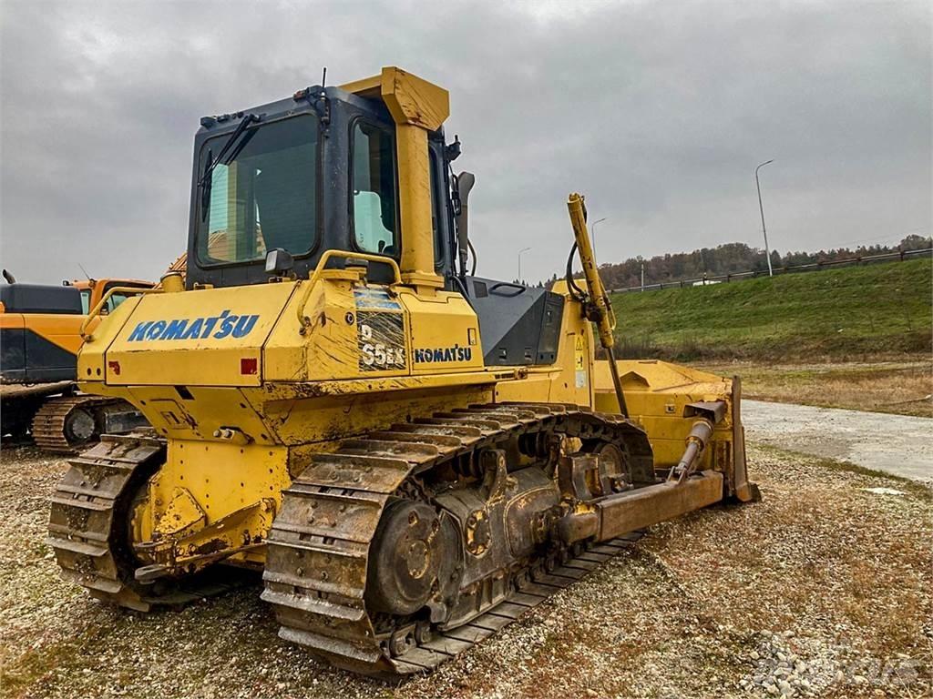 Komatsu D65EX Bulldozer