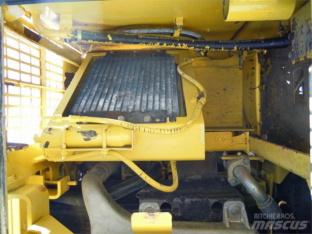 Komatsu PC340NLC-6K Raupenbagger