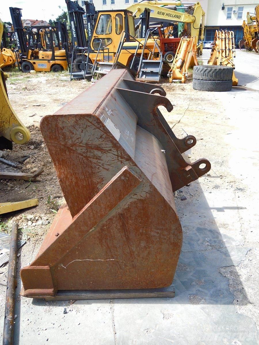  KORPA / BUCKET 2400mm 1m3 Sonstige Baumaschinen