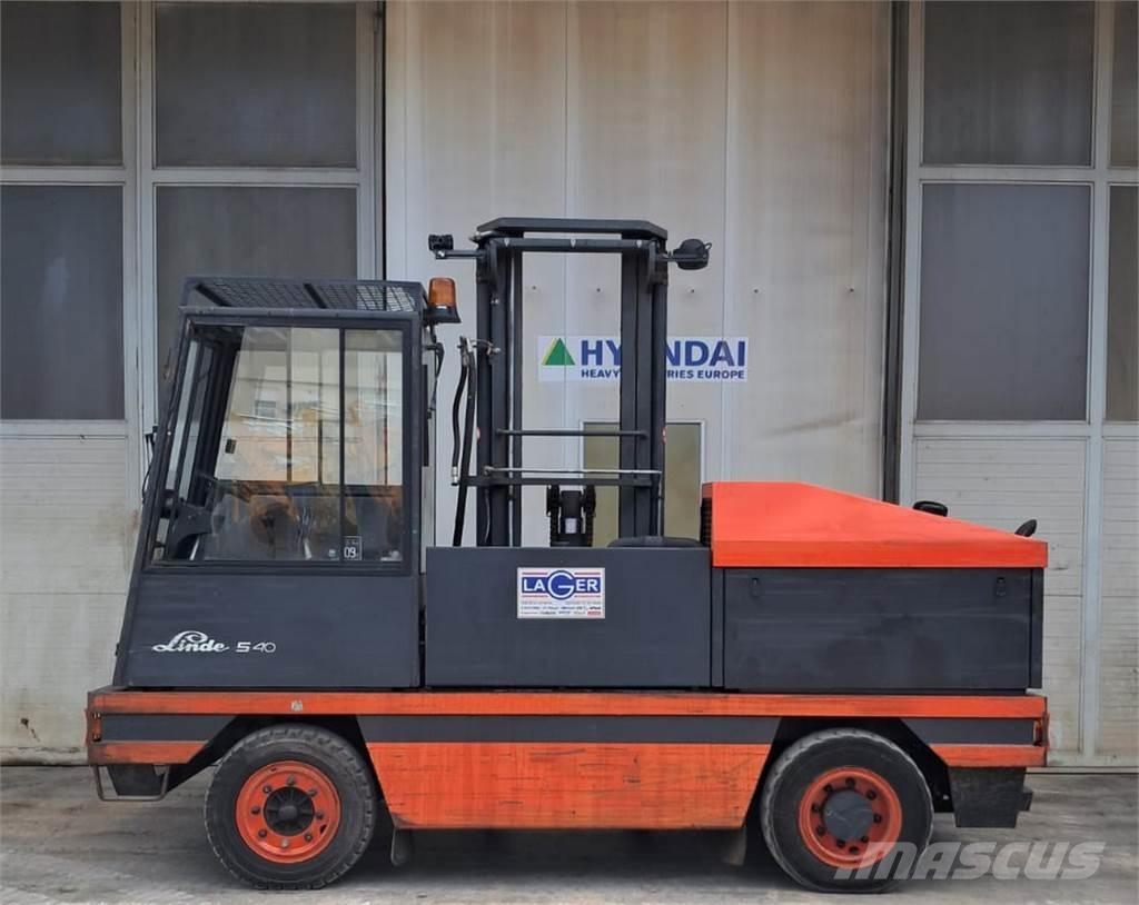 Linde S 40 Seitenstapler