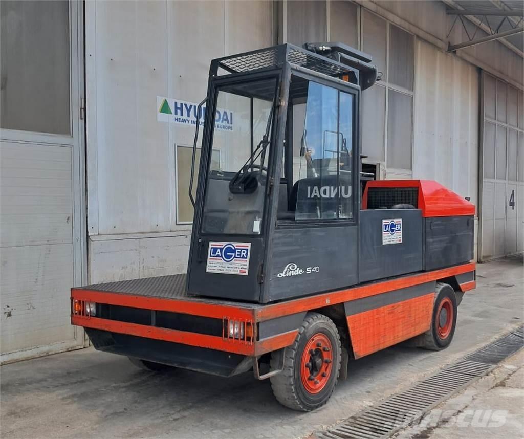 Linde S 40 Seitenstapler