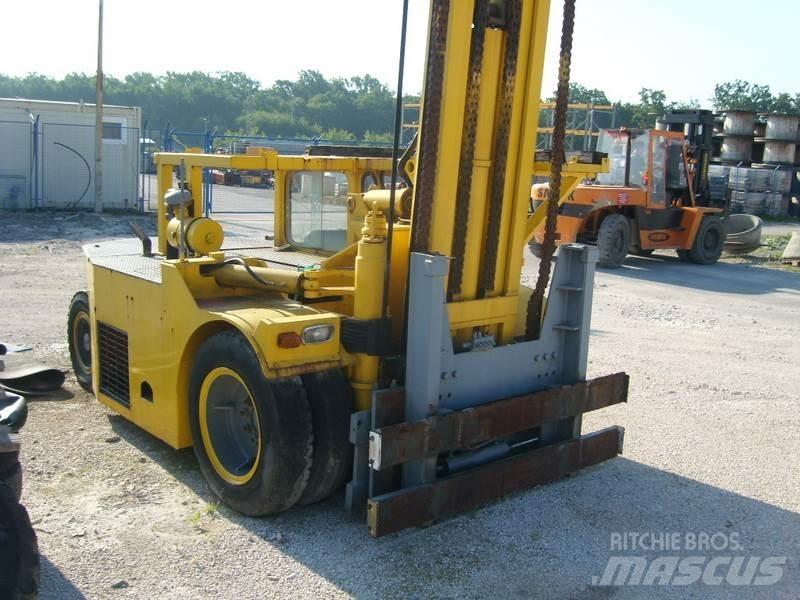 Matbro S 100 Dieselstapler